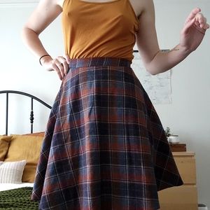 Adorable 1960s Vintage Plaid Skirt